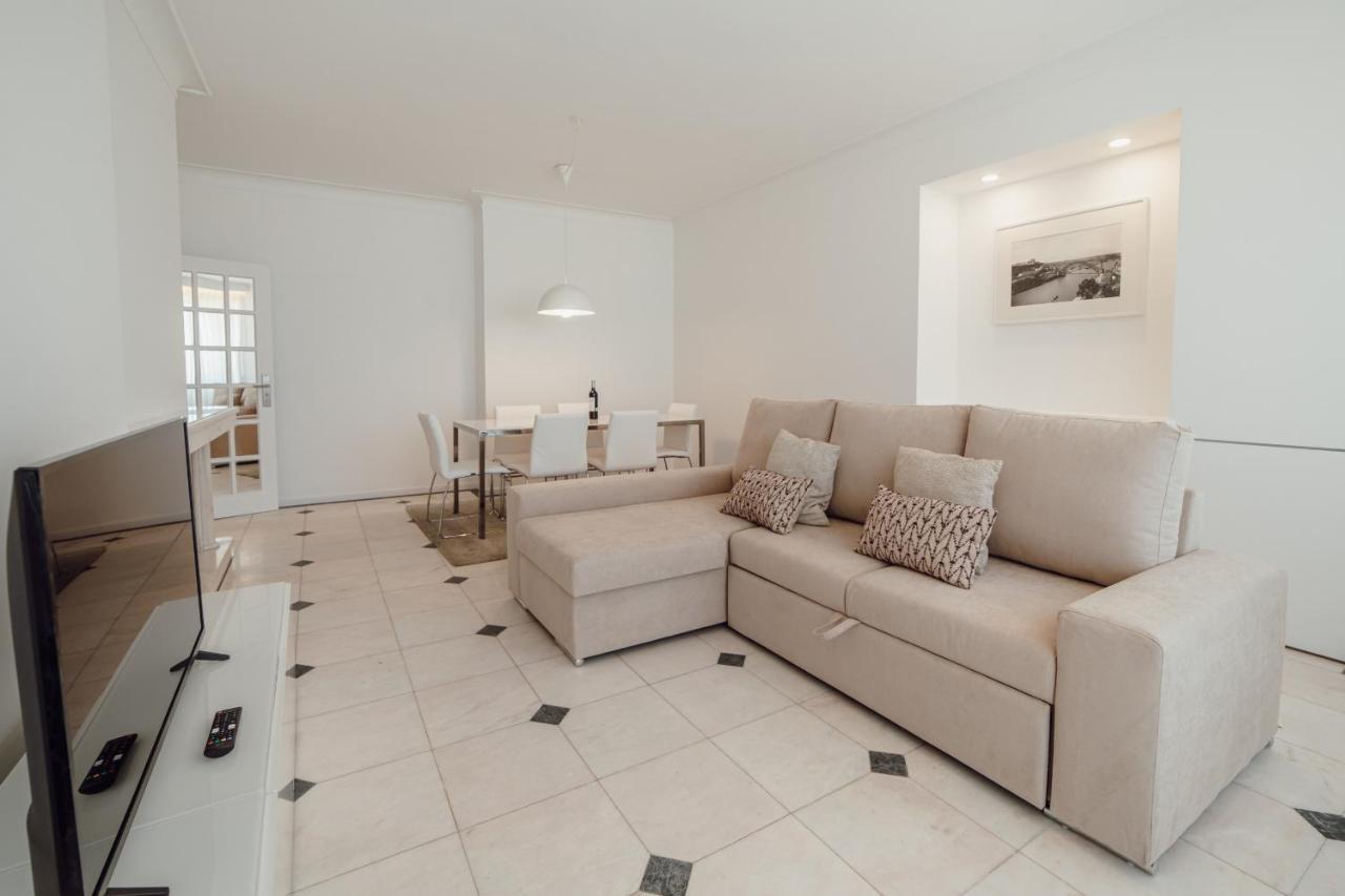Grand Premium Boavista Apartment By Vacationy Porto Buitenkant foto
